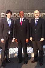 Mayor of Cincinnati visits DANOBATGROUP´s railway division