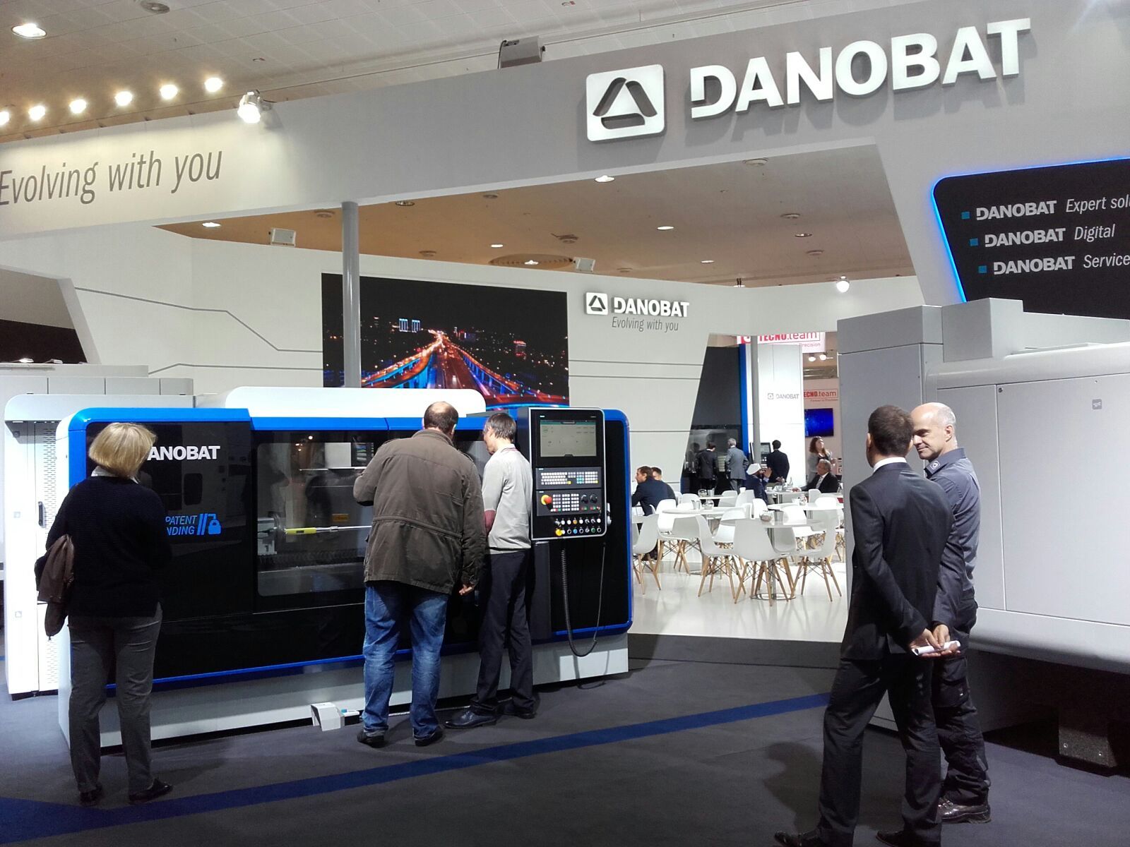 DANOBAT showcases its focus on industrial digitalisation and the development of advanced manufacturing solutions at EMO in Hannover