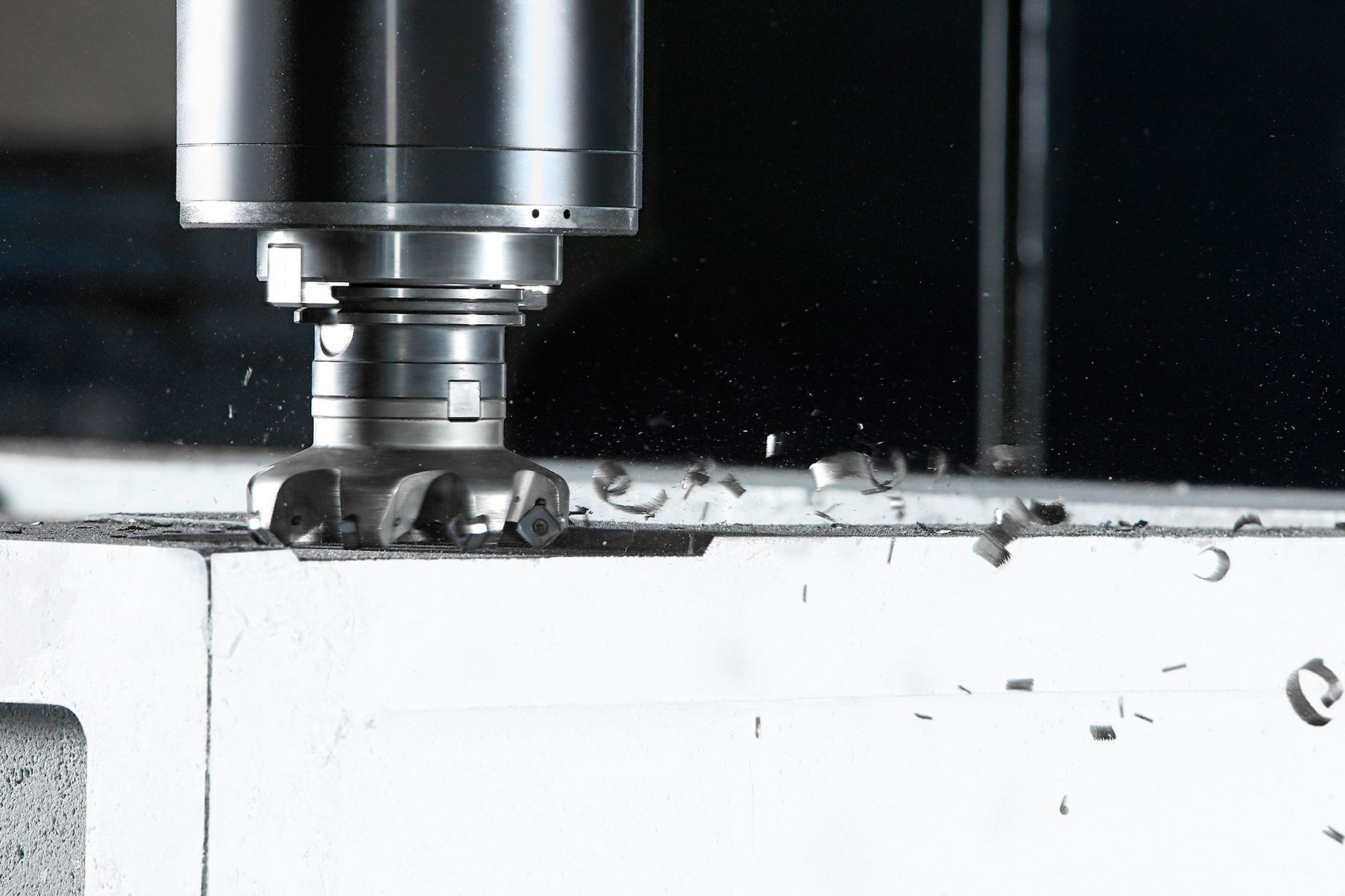Goimek stands out as a specialist in precision and large-scale machining services, catering to industries for high value-added parts with exacting demands