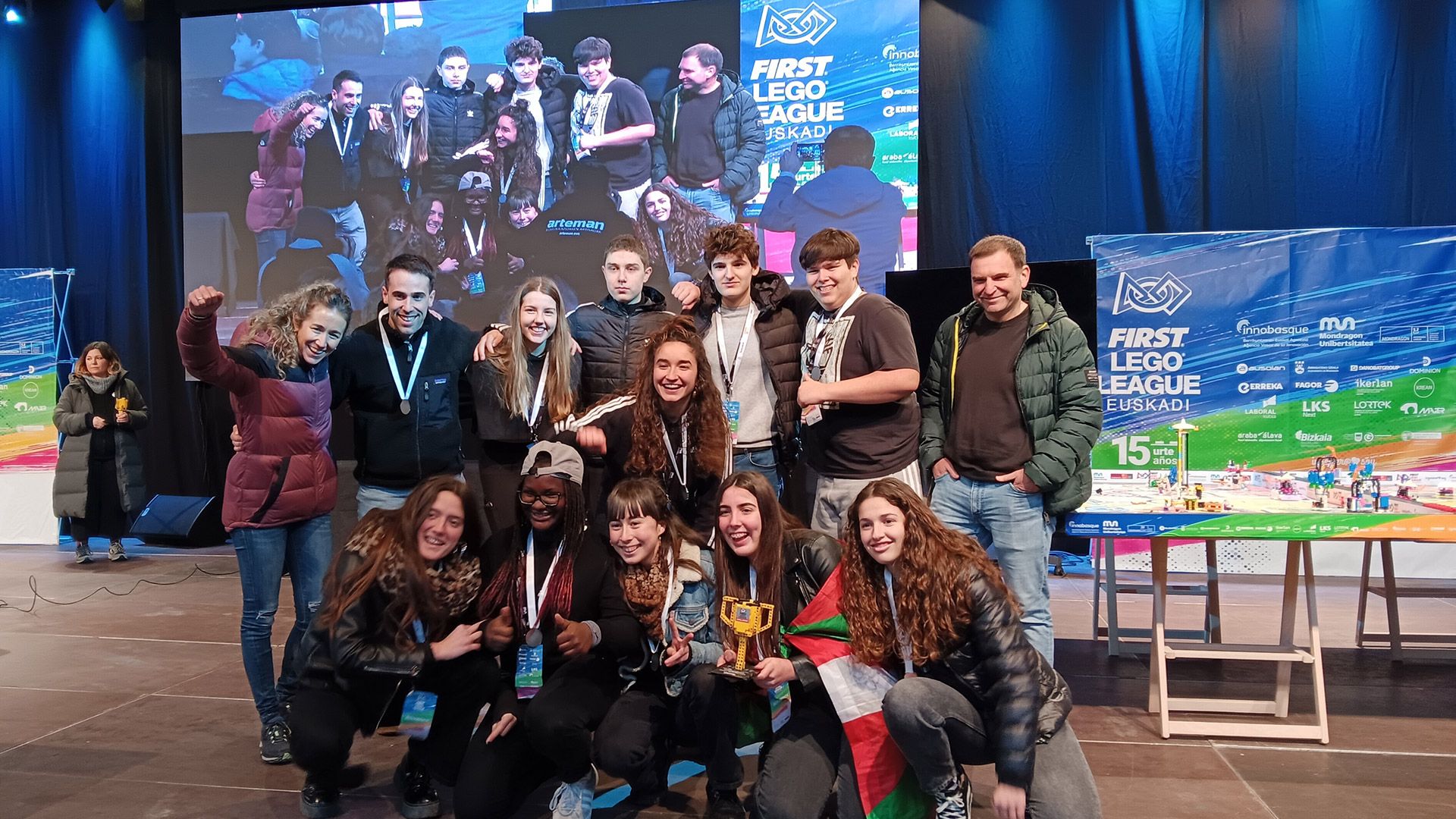 Danobatgroupek ikasle gazteen lan berritzailea saritu du First Lego League Euskadi-MONDRAGON lehiaketan