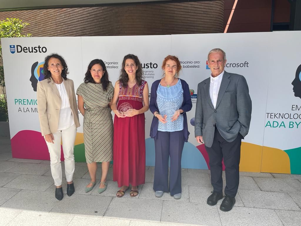 Danobatgroupek emakumeen talentu zientifikoarekin duen konpromisoa sendotzen du